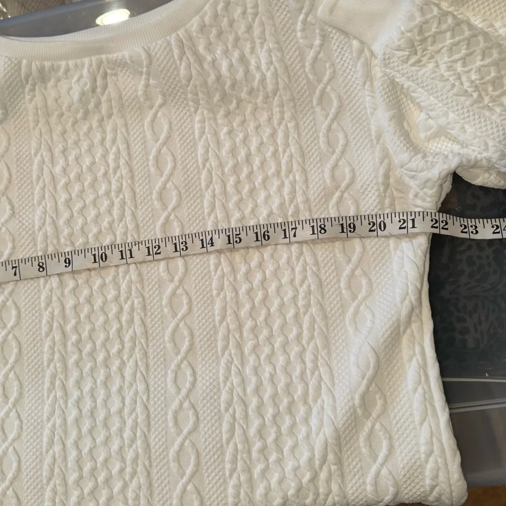 Cableknit Pullover Crew Neck Top White - Picture 5 of 5